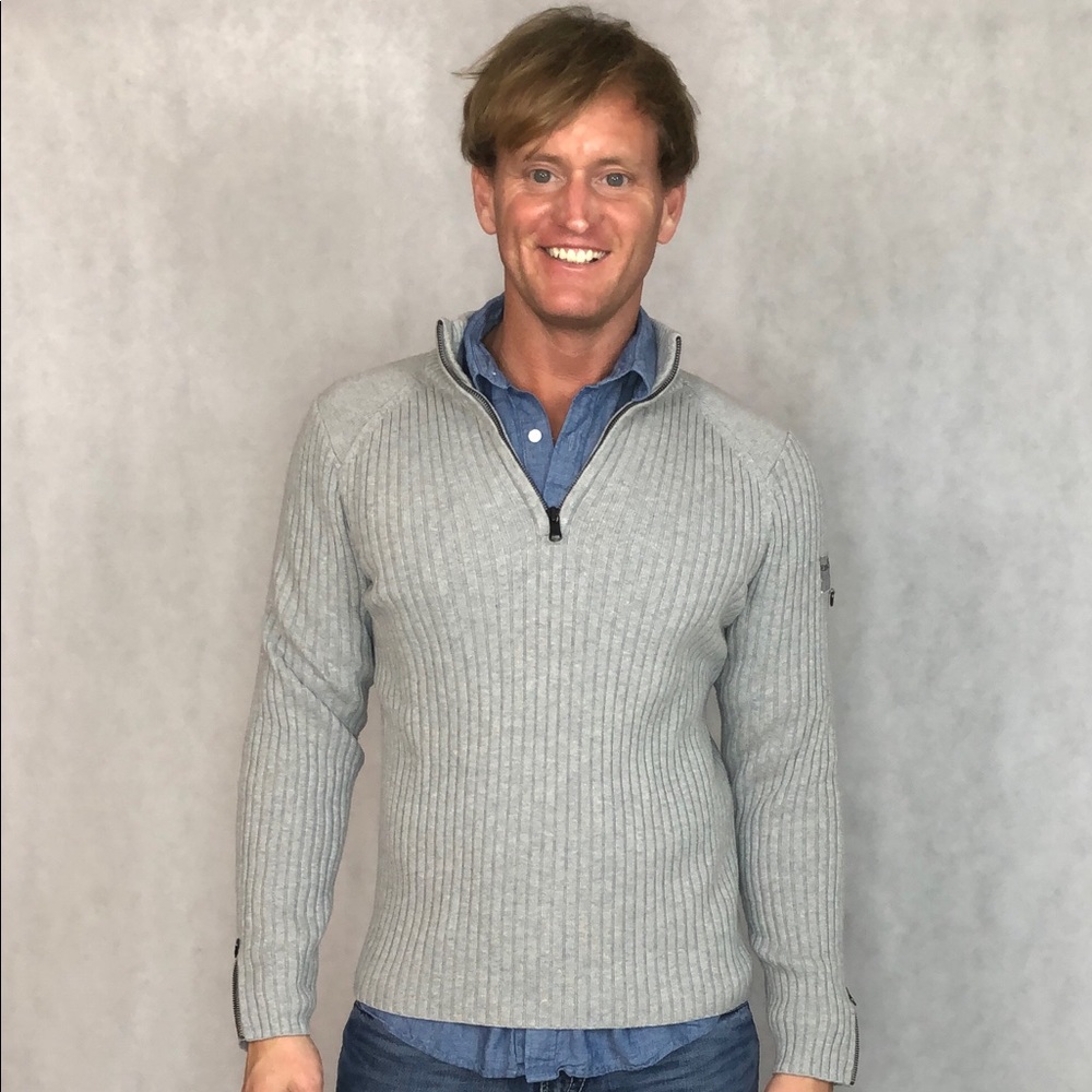 Express men, Gray, pull over sweater, size small